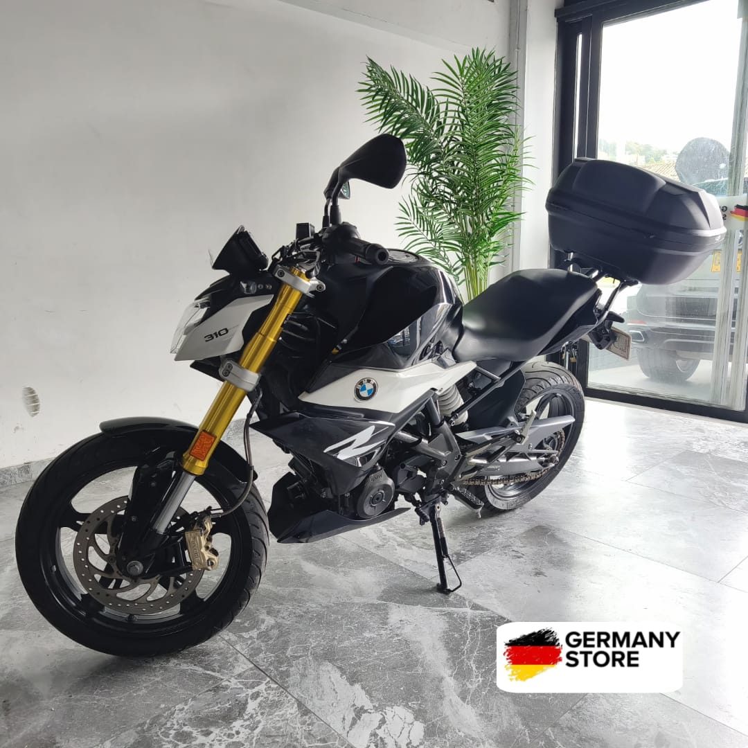 BMW  G310 R  BLACK