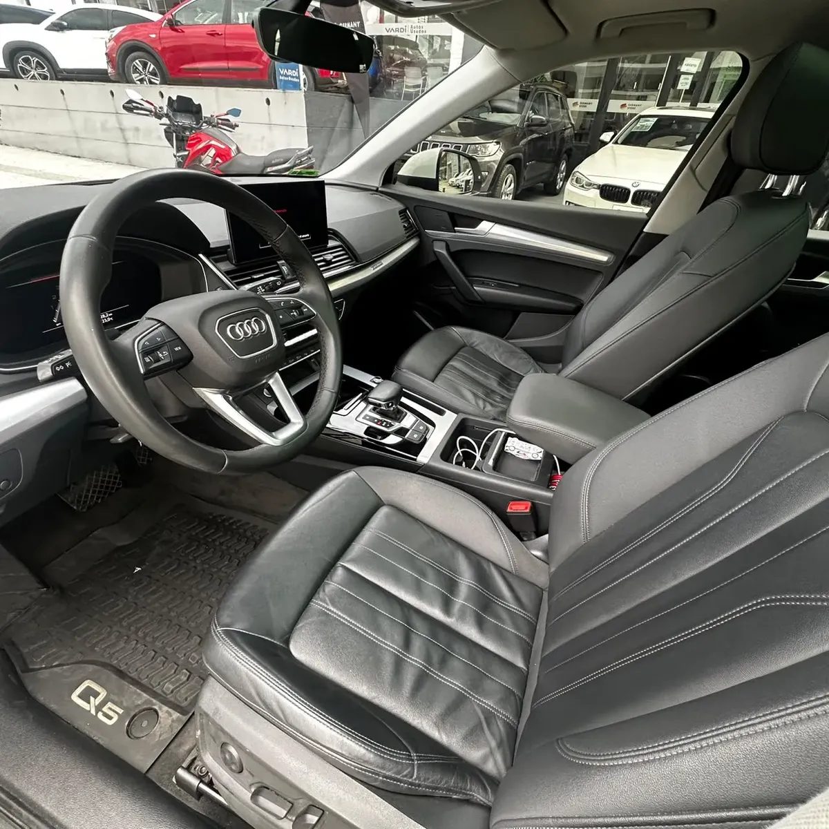 AUDI Q5 2.0 TFSI AMBITION 2022
